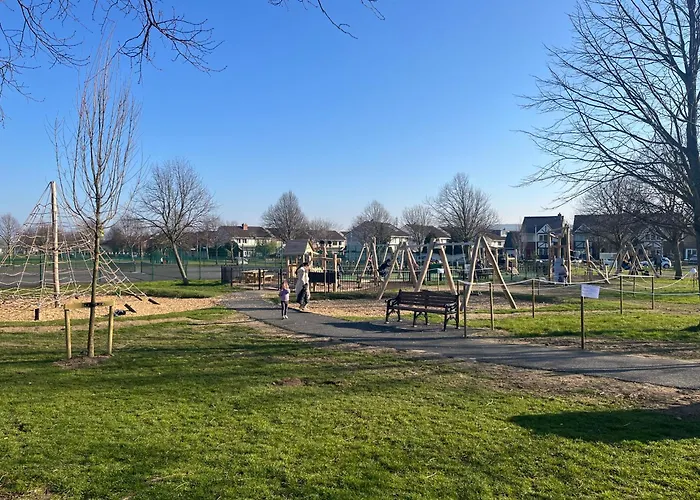 Ferienhaus Lovely In South *